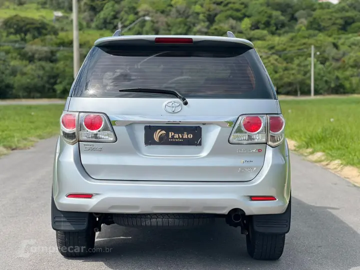 HILUX SW4 3.0 SRV 4X4 7 Lugares 16V Turbo Intercooler