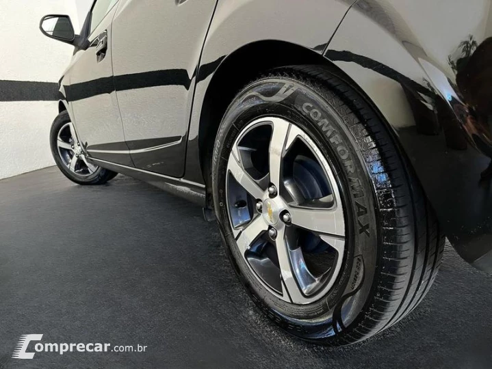 ONIX 1.4 MPFI LTZ 8V