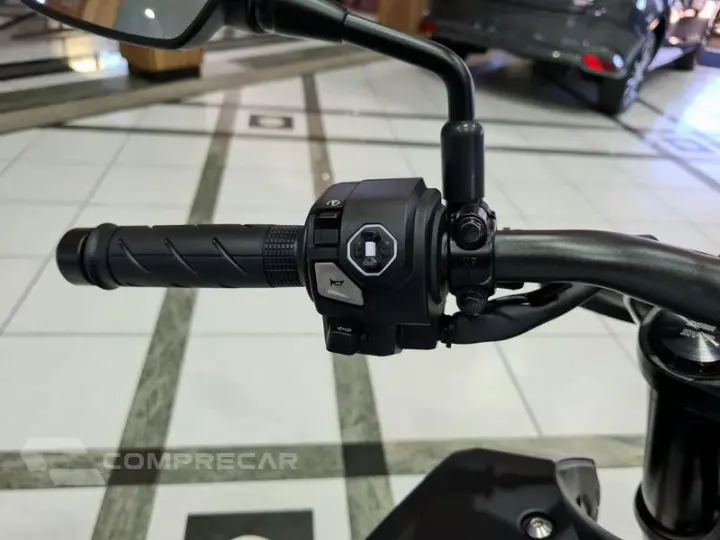 CB 500 HORNET