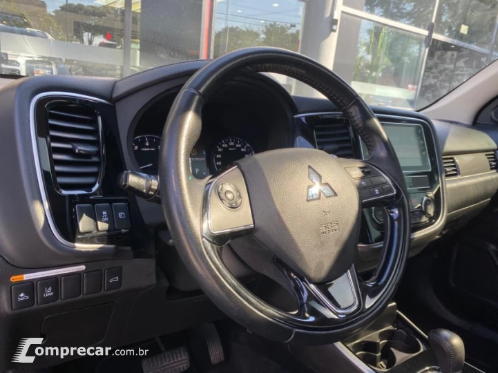 OUTLANDER 3.0 Mivec V6 Hpe-s AWD