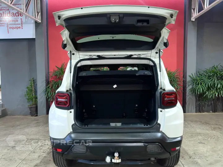 RENEGADE 1.3 T270 TURBO FLEX LONGITUDE AT6