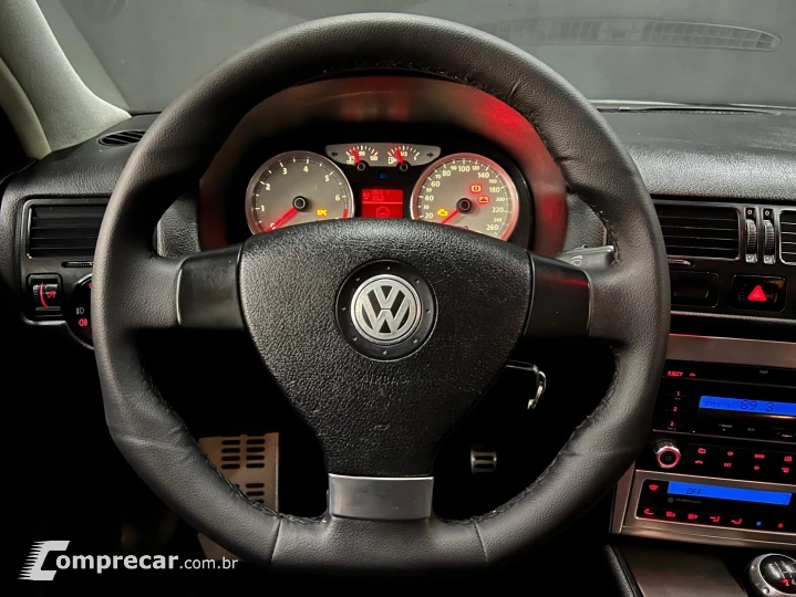 GOLF 1.6 MI SPORTLINE 8V FLEX 4P MANUAL