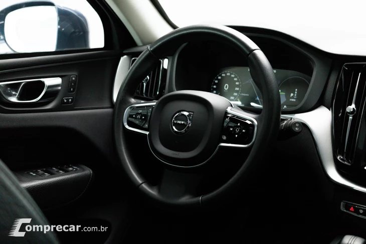 XC60 2.0 T8 HYBRID MOMENTUM AWD GEARTRONIC