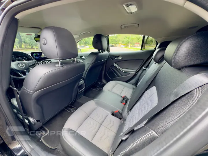 GLA 200 1.6 CGI Style 7g-dct