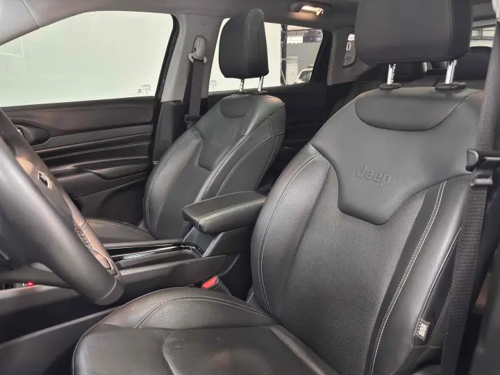 COMPASS 1.3  LONGITUDE NIGTH EAGLE4X2