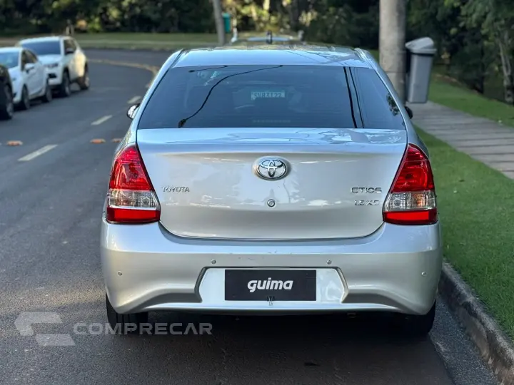 ETIOS 1.5 XS Sedan 16V