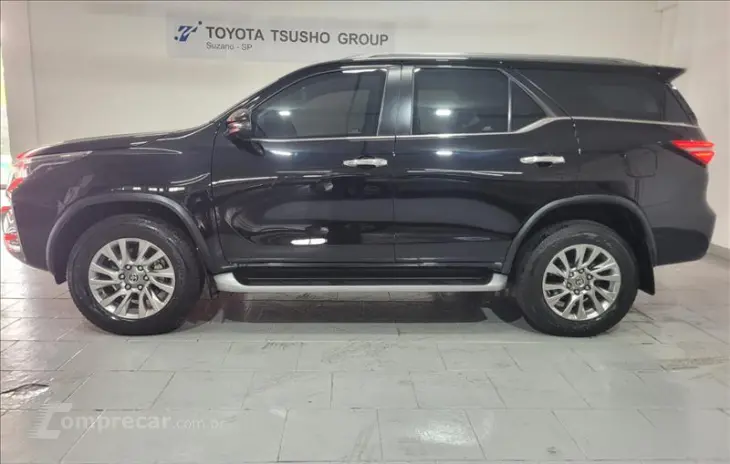 HILUX SW4 2.8 D-4d Turbo SRX 7L 4X4