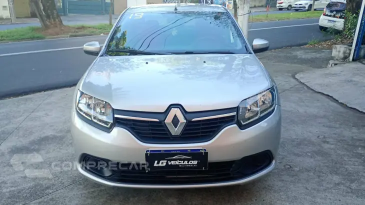 LOGAN 1.0 12V SCE Expression