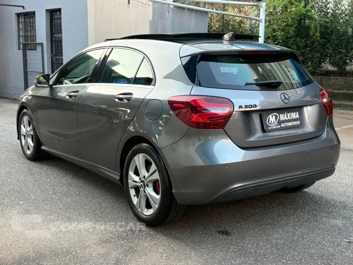 A 200 1.6 CGI 7g-dct