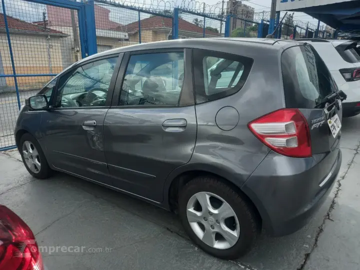YARIS XL Plus Tech 1.3 Flex 16V Aut.