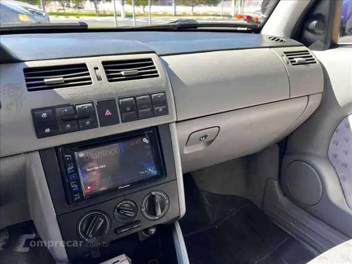 PARATI 1.6 MI 8V G.III