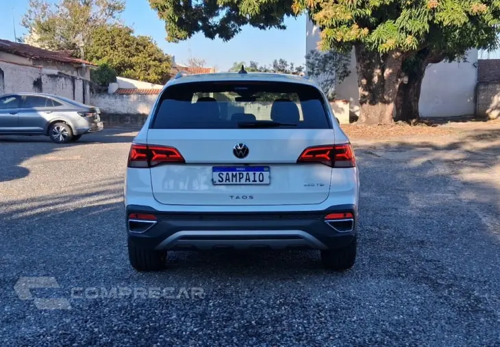 TAOS 1.4 250 TSI Highline
