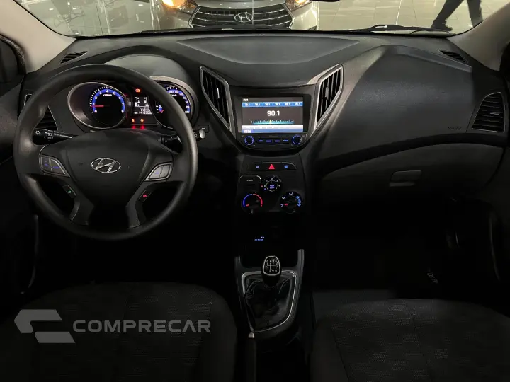 HB20S 1.6 COMFORT PLUS 16V FLEX 4P MANUAL