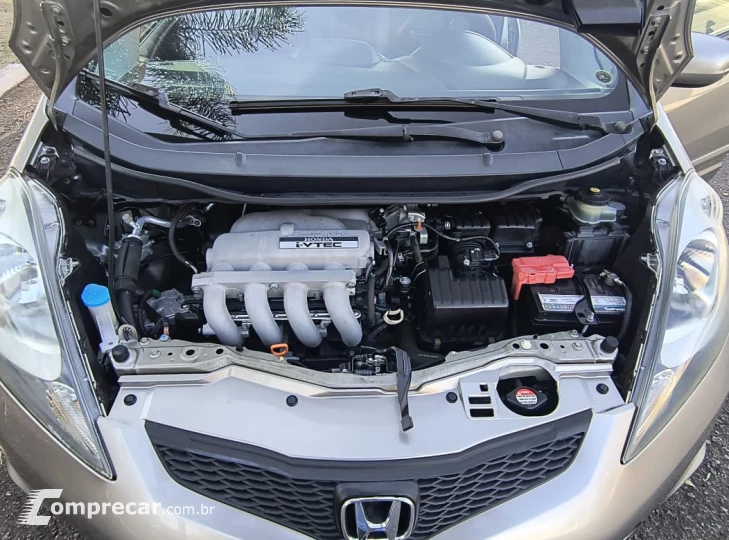 FIT 1.4 LX 16V