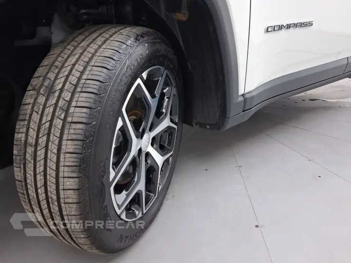 COMPASS 1.3 T270 TURBO FLEX LONGITUDE AT6