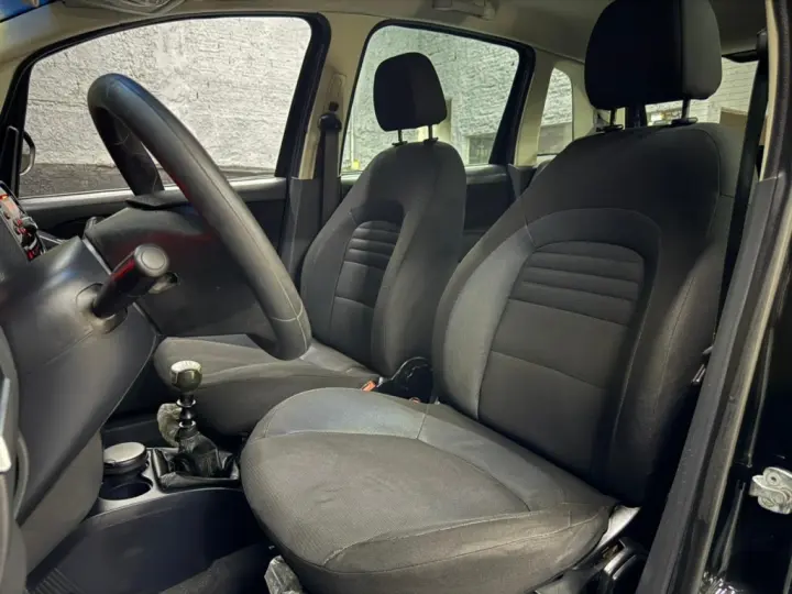 IDEA 1.4 MPI ATTRACTIVE 8V FLEX 4P MANUAL