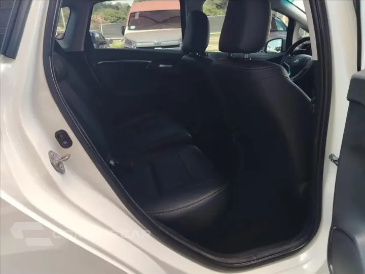 FIT 1.5 LX 16V FLEX 4P AUTOMÁTICO