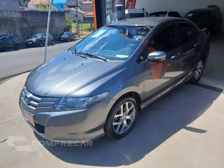 CITY Sedan EX 1.5 Flex 16V 4p Aut.