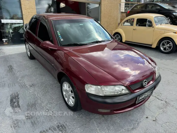 Vectra CD 2.2 16V / 2.0 16V Mec./Aut.
