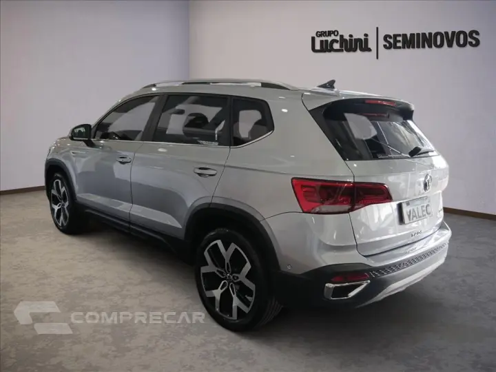 TAOS 1.4 250 TSI TOTAL FLEX HIGHLINE AUTOMÁTICO