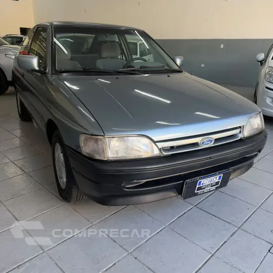 Escort GLX 1.8i 8v