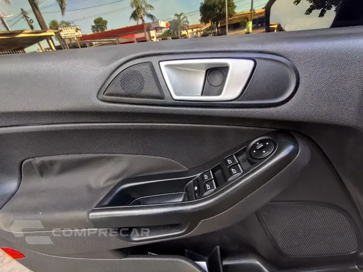 FIESTA 1.6 SEL HATCH 16V FLEX 4P MANUAL