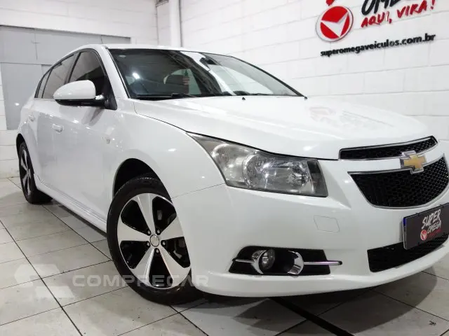 CRUZE HATCH - 1.8 LT SPORT6 16V 4P MANUAL