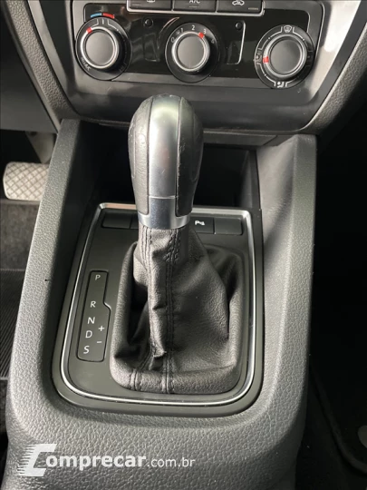 JETTA 2.0 TRENDLINE FLEX 4P TIPTRONIC