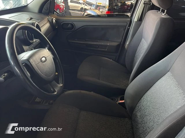 ECOSPORT - 1.6 XLS 8V 4P MANUAL
