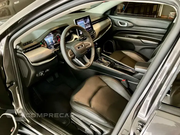 Compass 1.3 16V 4P FLEX LONGITUDE T270 TURBO AUTOMÁTICO