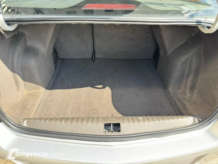COBALT 1.8 MPFI LT 8V