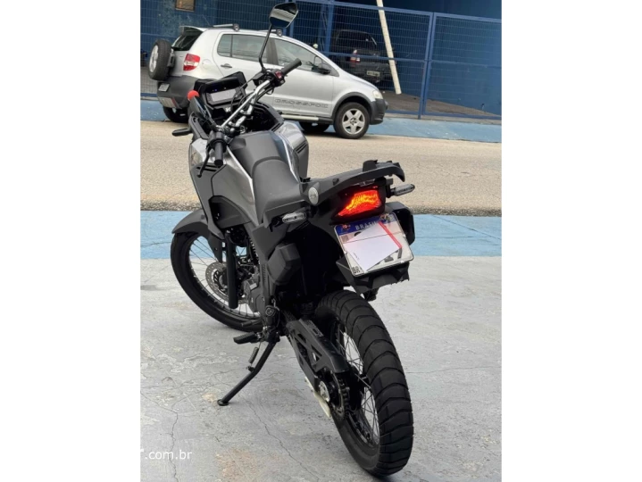 XRE 300 SAHARA