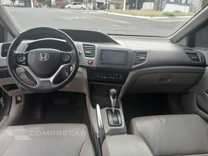 Civic Sedan LXR 2.0 Flexone 16V Aut. 4p