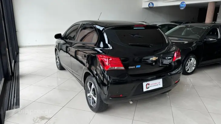 ONIX 1.4 MPFI LTZ 8V