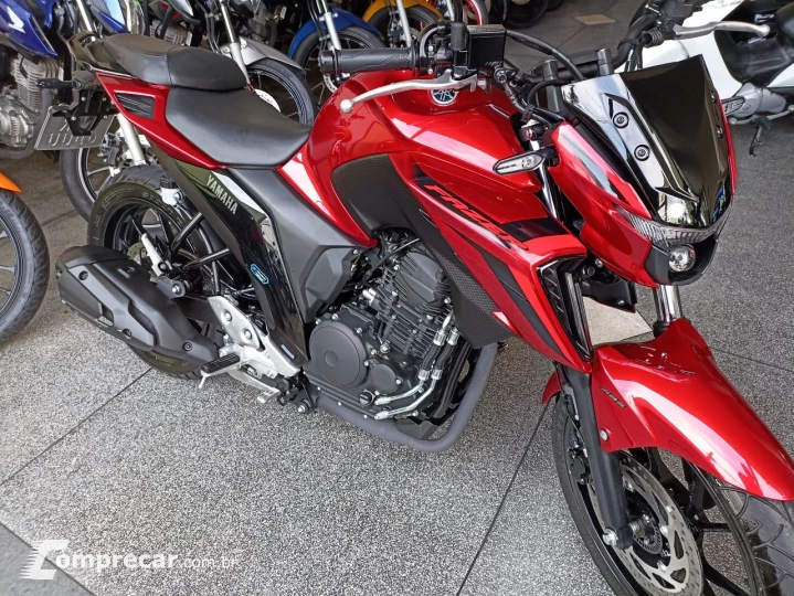 FZ25 250 FAZER CONNECTED
