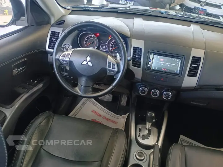 OUTLANDER 3.0 4X4 V6 24V