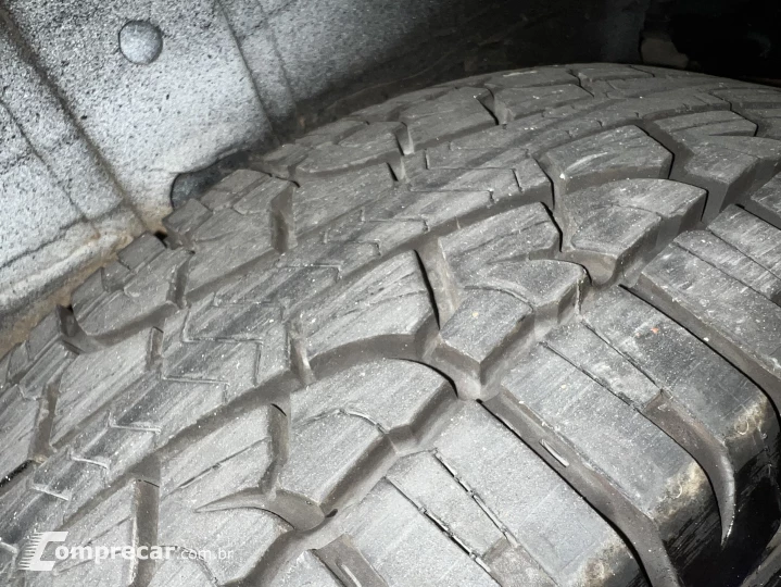 PAJERO 2.0 TR4 4X2 16V