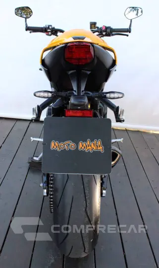 TRIUMPH STREET TRIPLE RS ABS