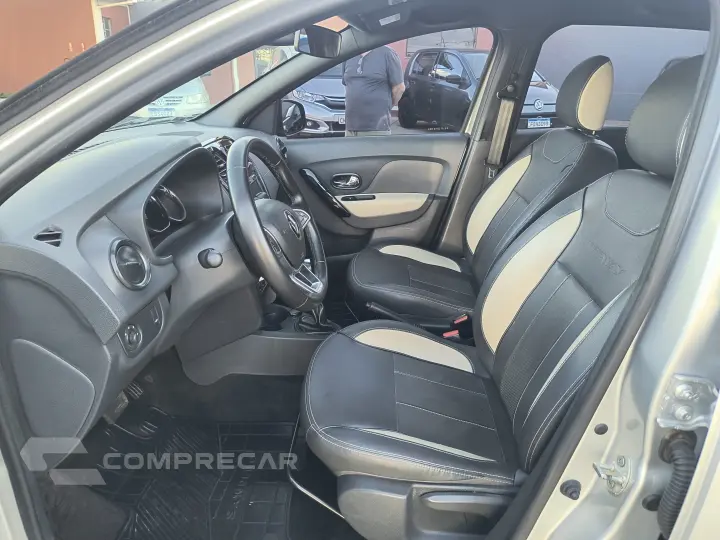 SANDERO 1.6 16V SCE Stepway Iconic