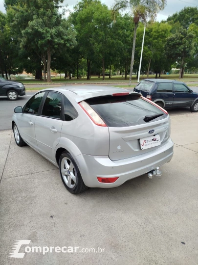 Focus 2.0 16V/SE/SE Plus Flex 5p Aut.
