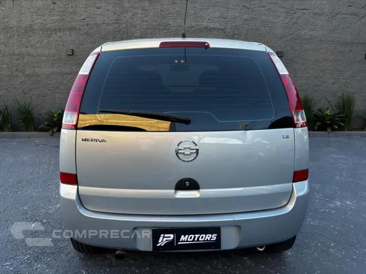 MERIVA 1.8 MPFI CD 8V
