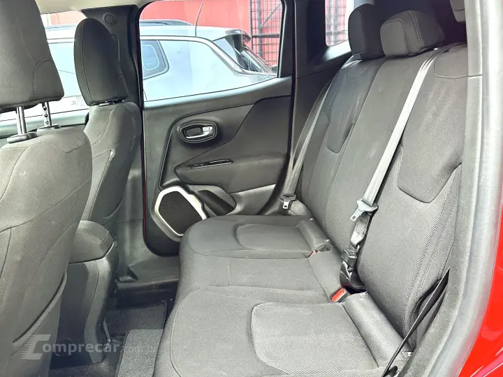 RENEGADE 1.8 16V FLEX LONGITUDE 4P AUTOMÁTICO