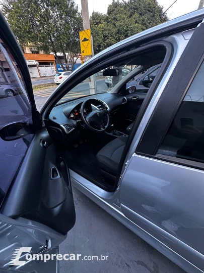207 1.4 XR 8V