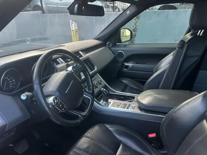 RANGE ROVER SPORT 3.0 HSE 4X4 V6 24V Biturbo