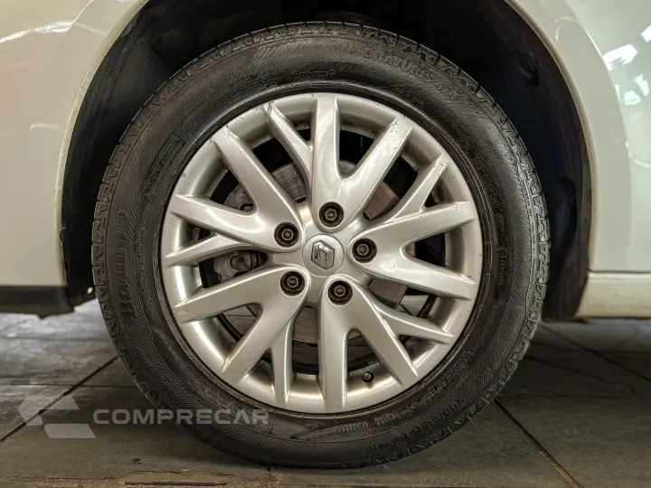 FLUENCE 2.0 Dynamique 16V