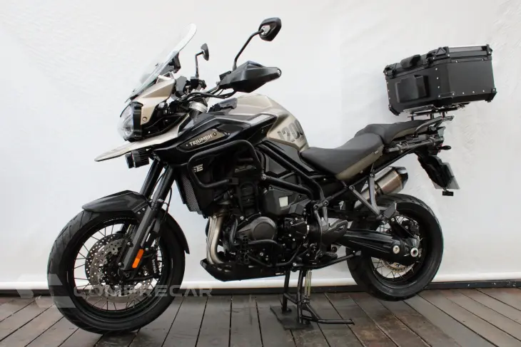 TRIUMPH TIGER 1200 DESERT EDITION