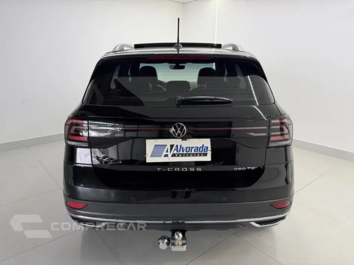 T CROSS HL TSI
