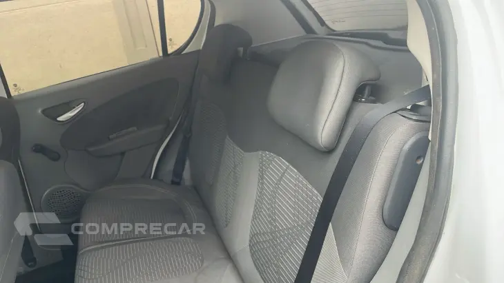 Fiat Palio Attractive 1.0 EVO Fire Flex 8V 5P 2015