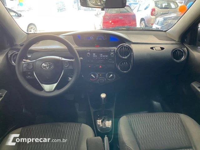 ETIOS HATCH - 1.5 XS 16V 4P AUTOMÁTICO