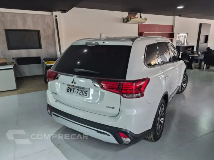 OUTLANDER 2.0 Mivec Sport HPE